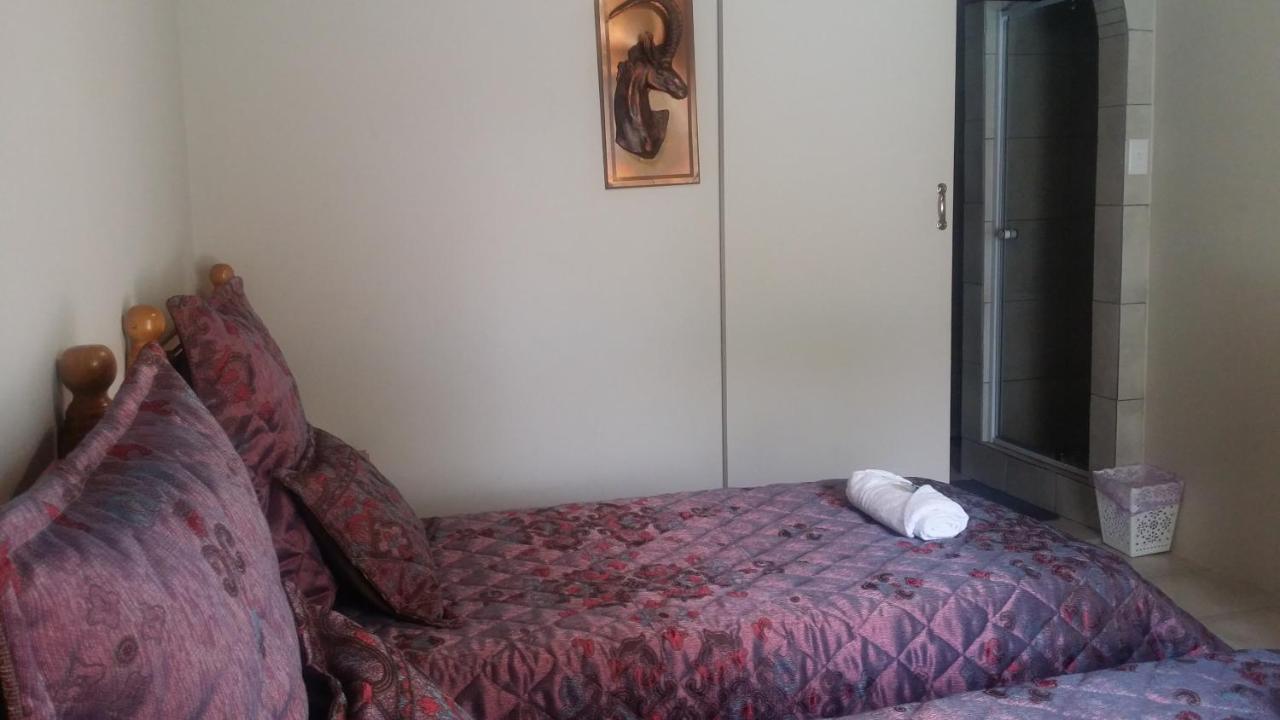 Chariots Guest House Полокване Экстерьер фото